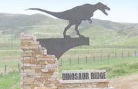 Site dinosaur-ridge sign