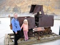 Zoe & Kara - Bingham Copper Mine (2006-10)